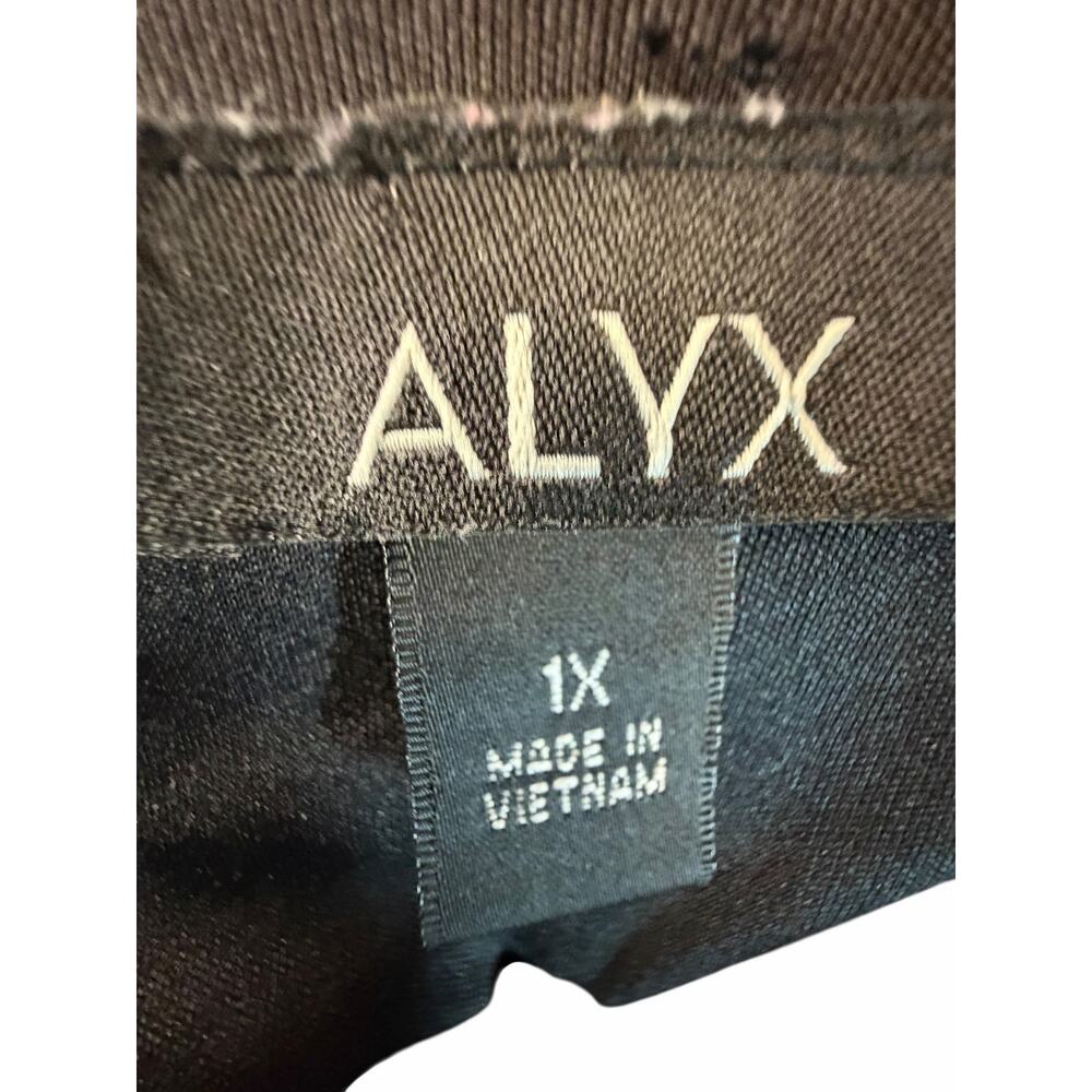 Alyx Navy Textured Dress - Size 1X - Picture 3 of 13